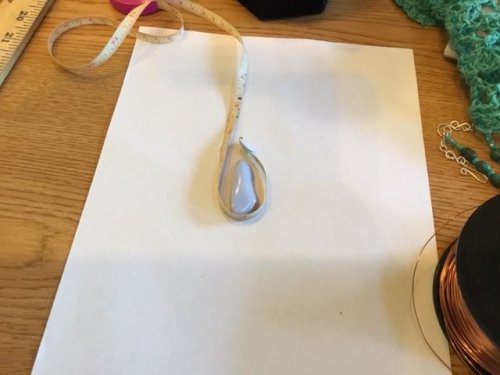 Karen Meador, Ph.D.'s Stone Twist Wrap - , Contemporary Wire Jewelry, Lashing, Wire Lashing, Wire Wrapping, Wrapping, Wire Wrapping Jewelry, measure the stone